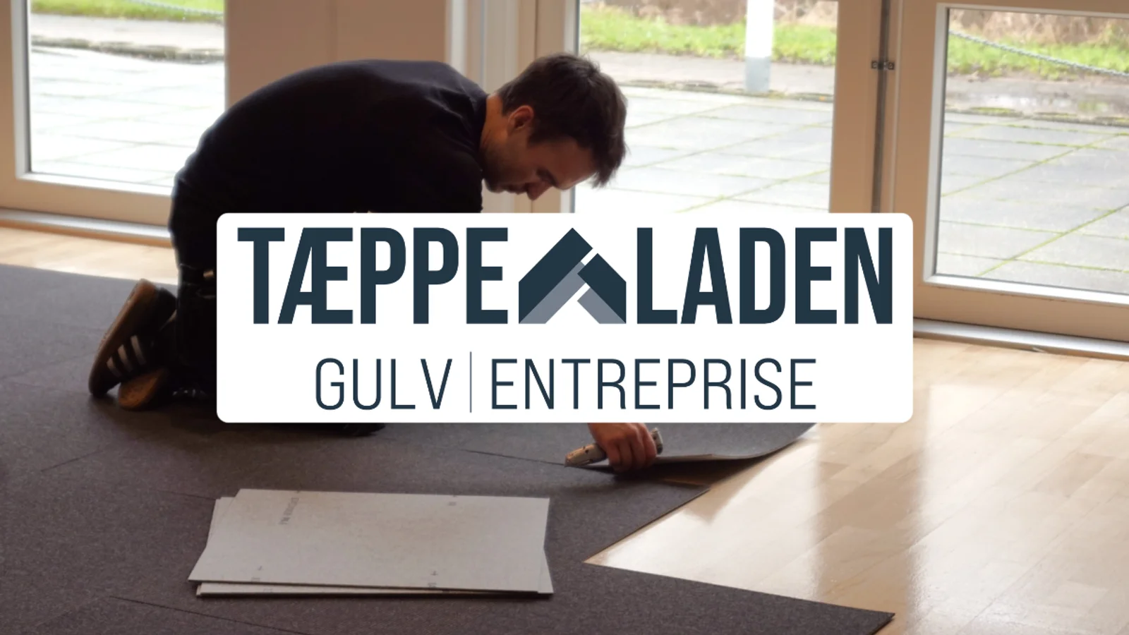 Tæppeladen