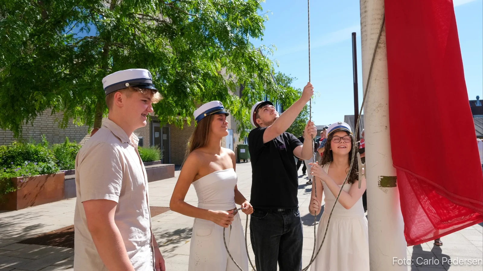 Nyborg Gymnasium tog hul på studenterugen med flaghejsning
