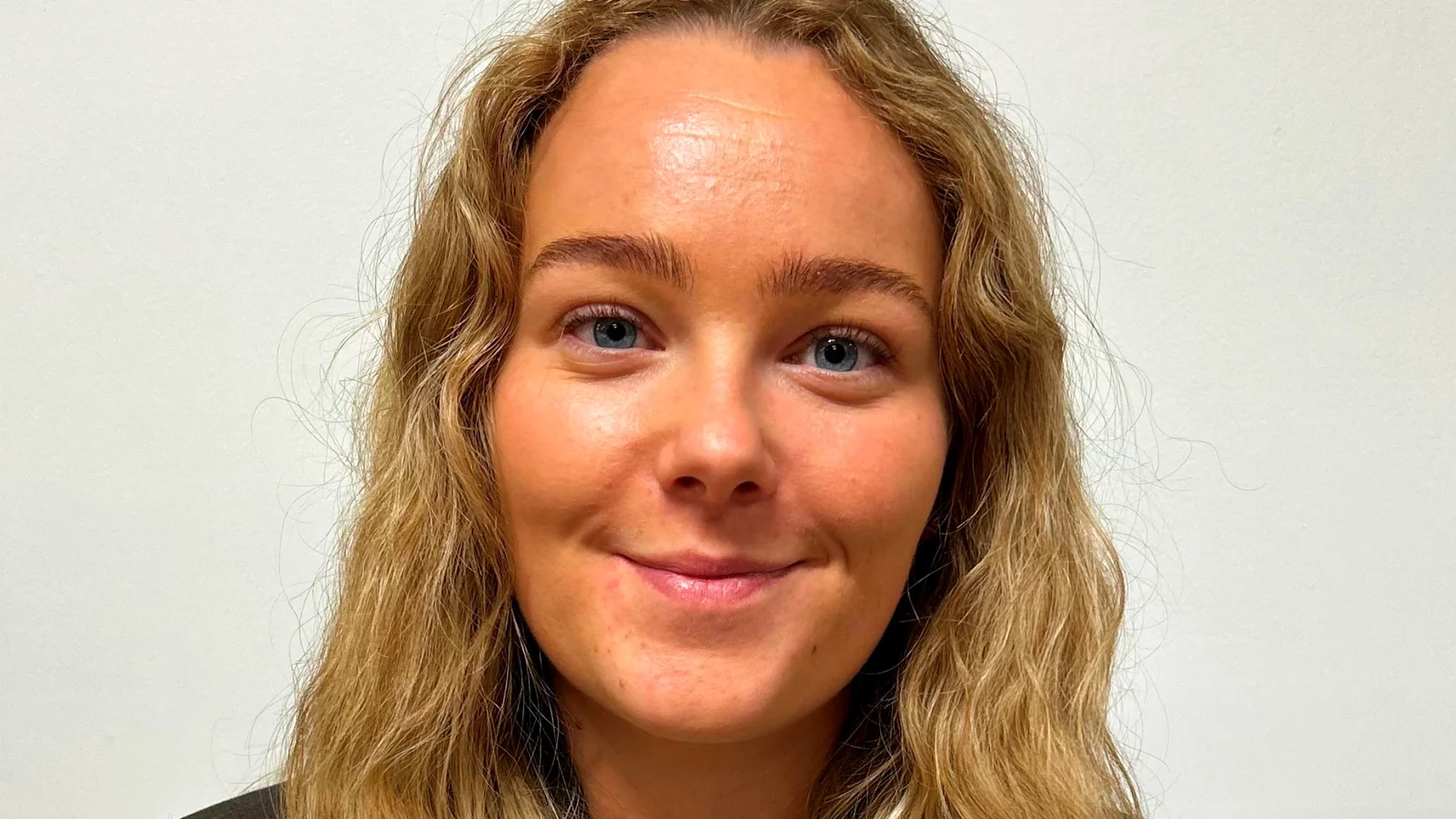 Louise klar til DM 2026 i Blomsterkunst