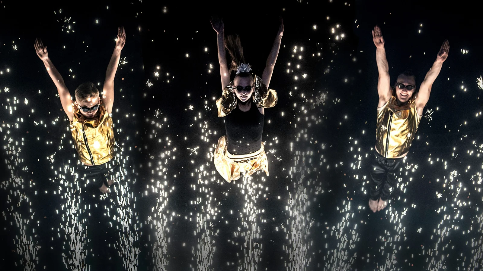 Flying Superkids rammer Kastrup 8. – 23. august og medbringer kæmpe legeland som åbner 1½ time før hvert show: De fejrer fællesskabet og foreningskulturen med et festfyrværkeri af glæde