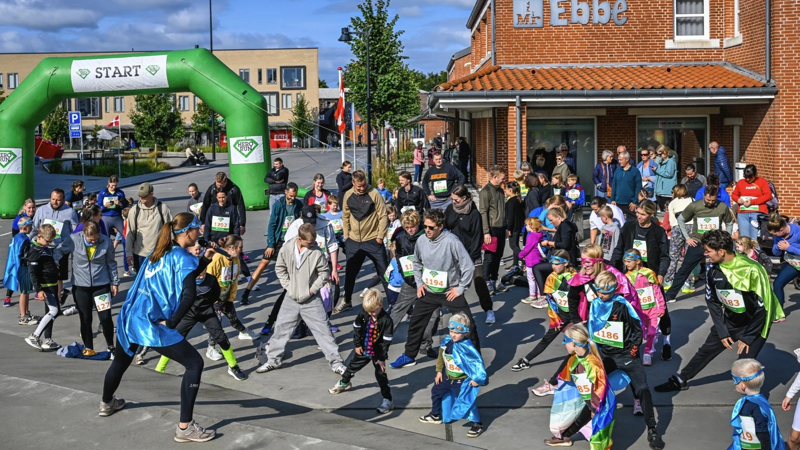 Hvem er familiens største helt? Tag kampen op til Hero Run i Svinninge
