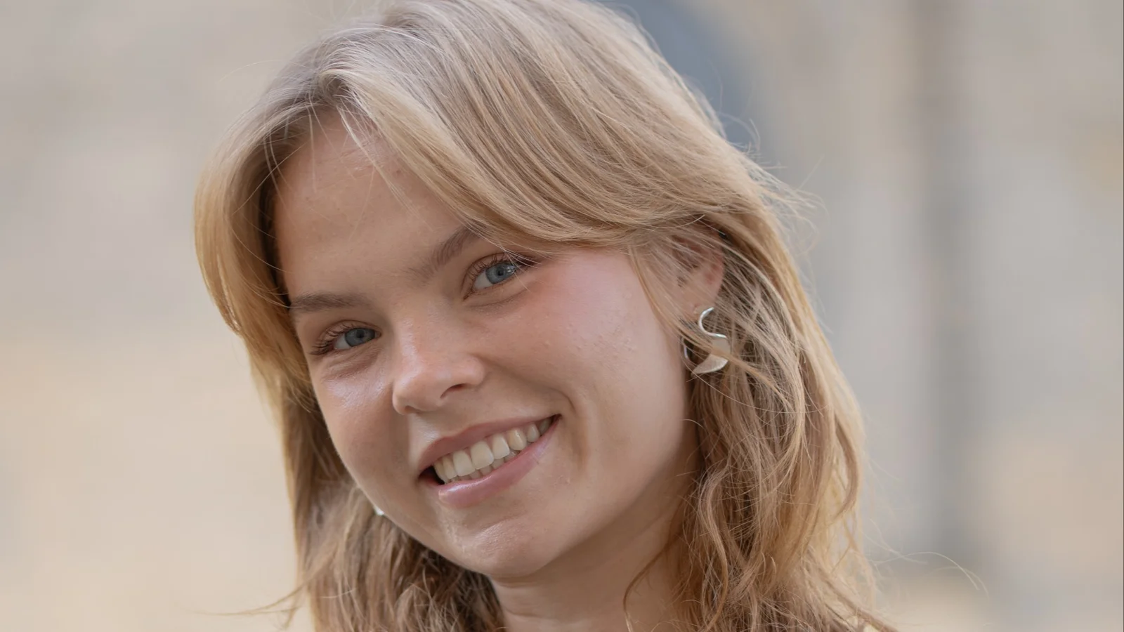Ny musicalstjerne indtager hovedrollen i OLIVIA