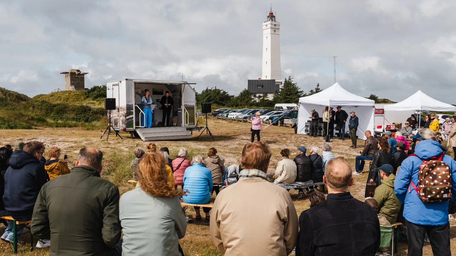 Blåvand Strand forvandlet til udendørs kunstscene  