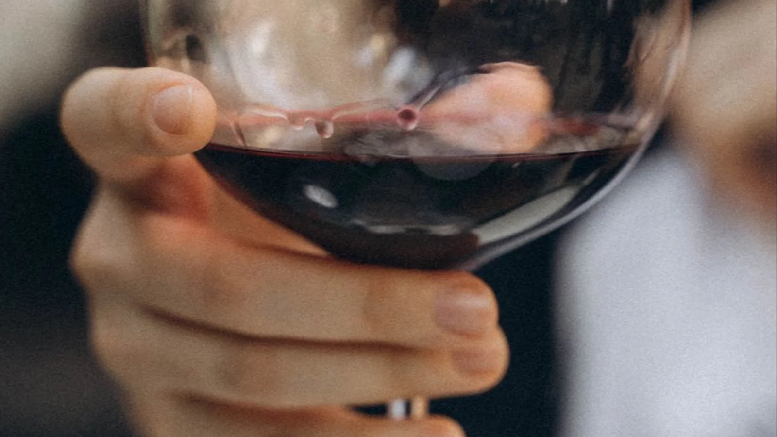 Vinfest hos Vernholt Gårdbutik byder på gratis vinsmagning