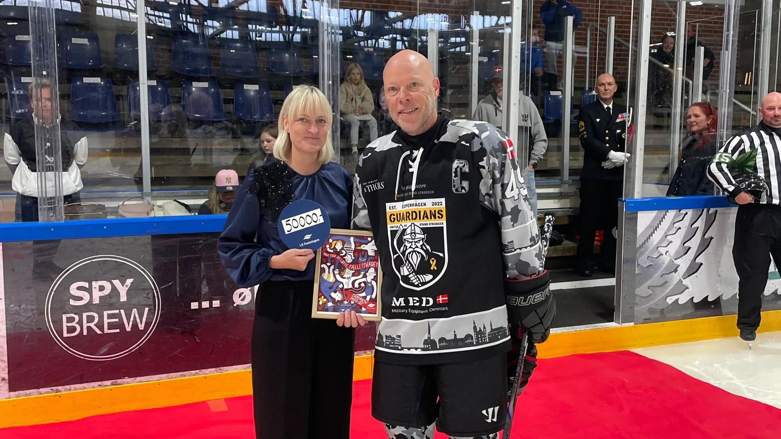 Veteranishockey skaber fællesskab og styrker trivslen blandt veteraner