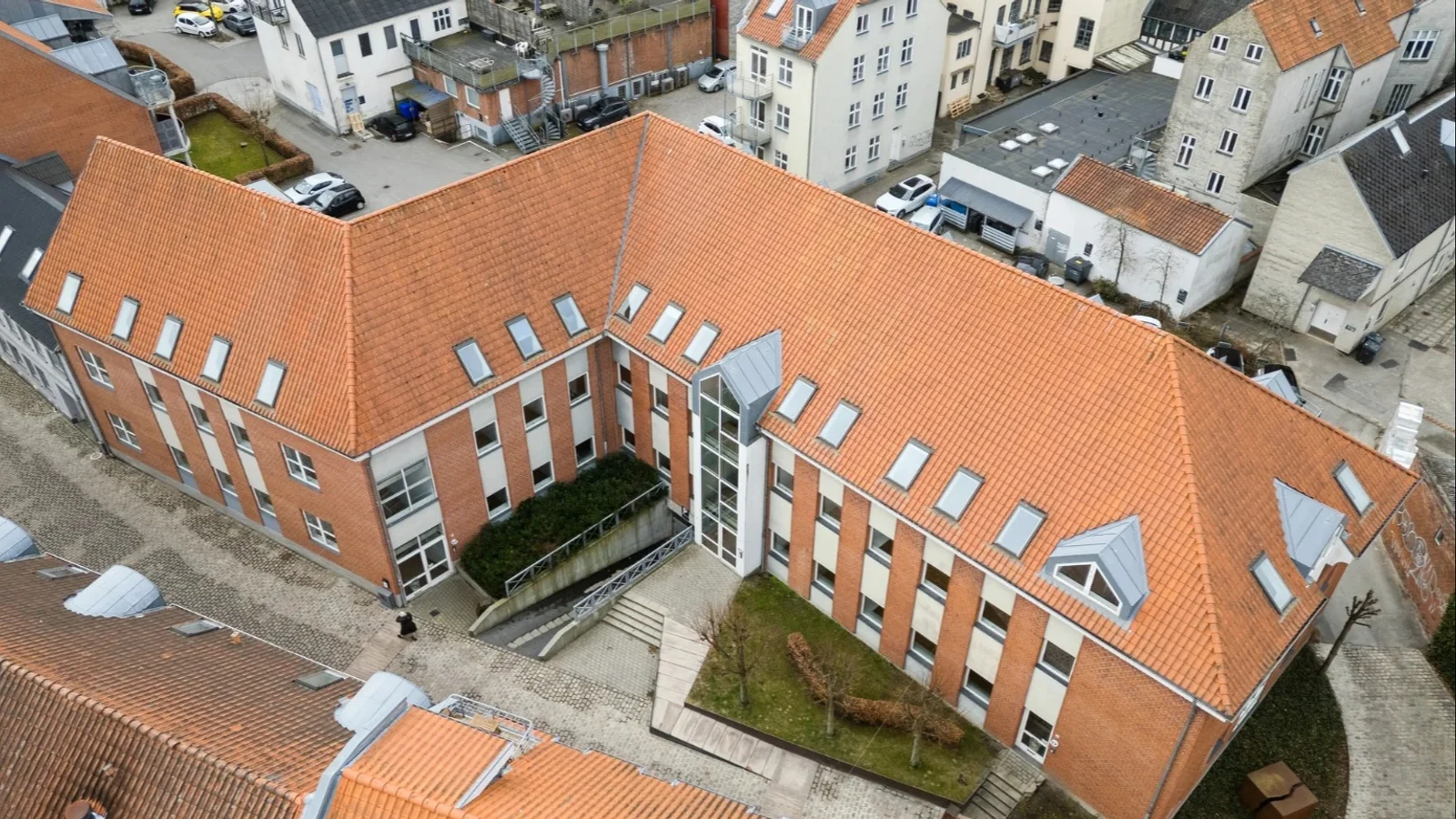 Nordea Pension Ejendomme sælger to boligejendomme på samme gade i Vejle