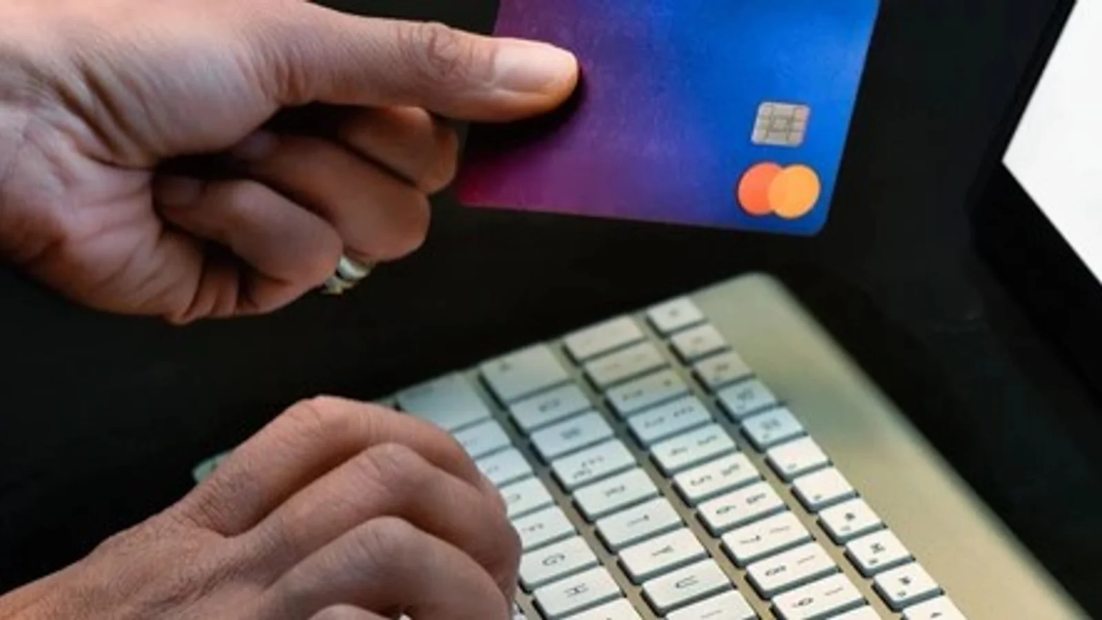 Danskernes digitale bekymring vokser: Frygter at miste adgang til konti, penge og identitet
