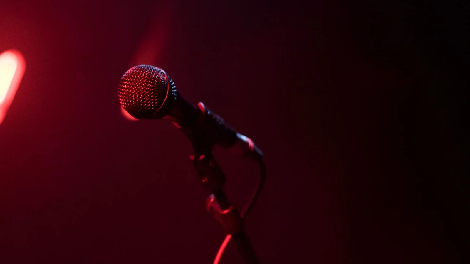 Musik og Standup med Peter Ålbæk og Andreas Bo