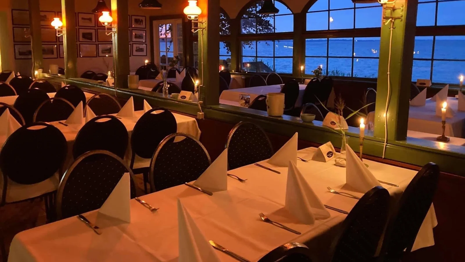 Vildaften med stor buffet på Restaurant Båringskov gl. Badehotel