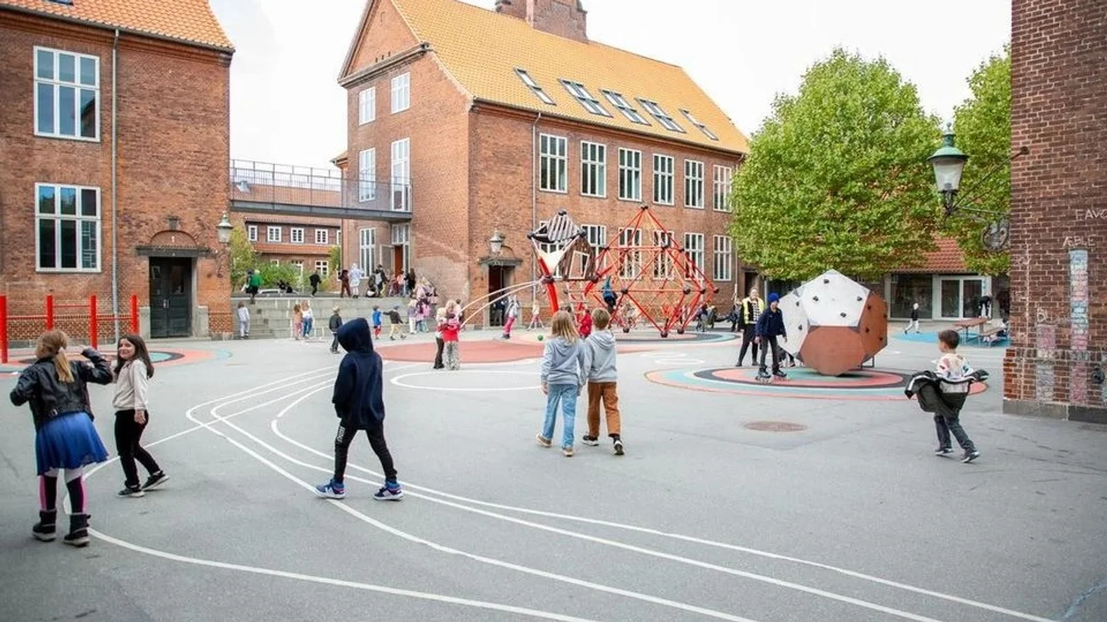 Nu får en million borgere lettere adgang til deres skolekarakterer