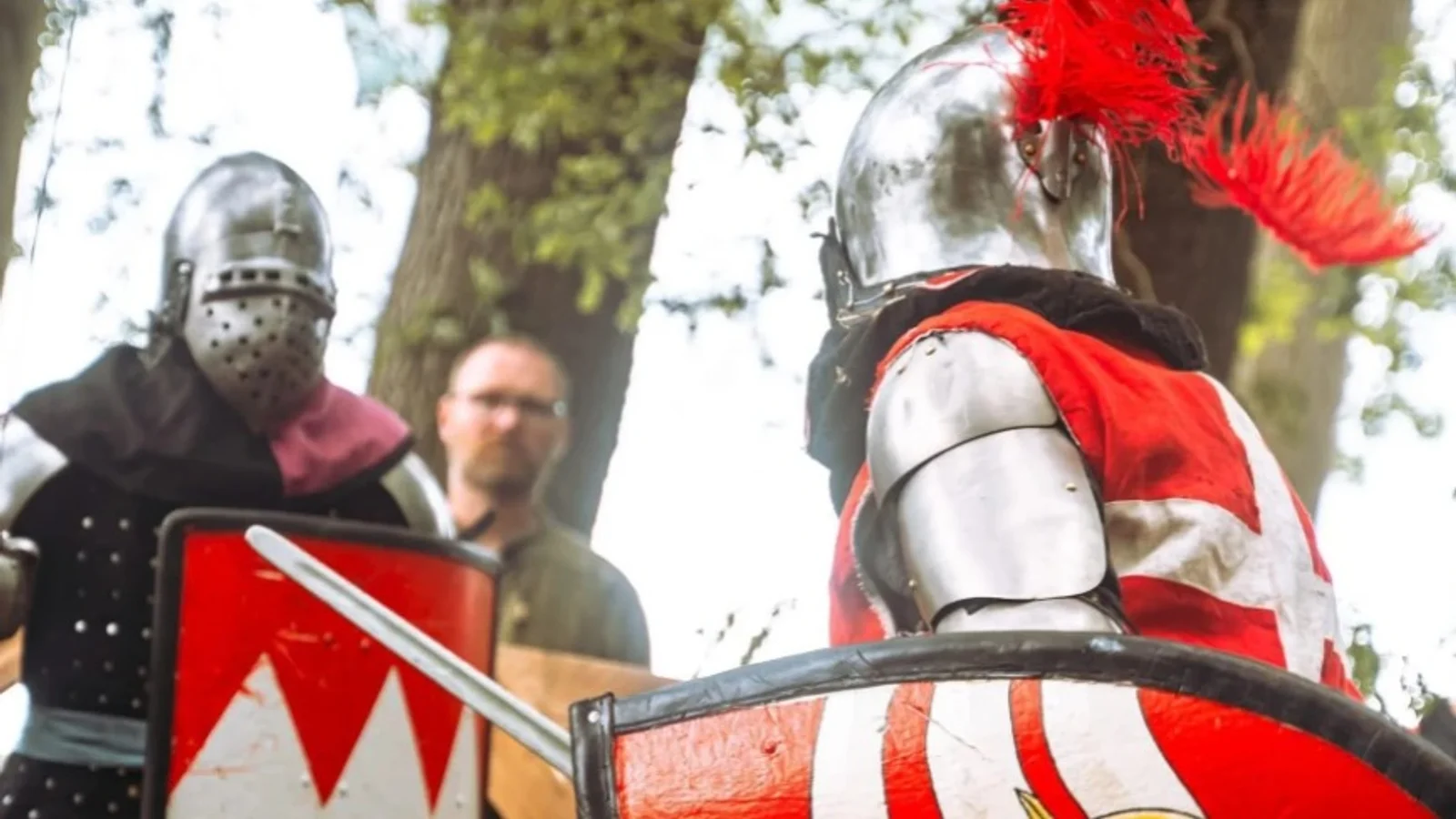 Middelalderkampsport bringer historien til live i Frederikssund