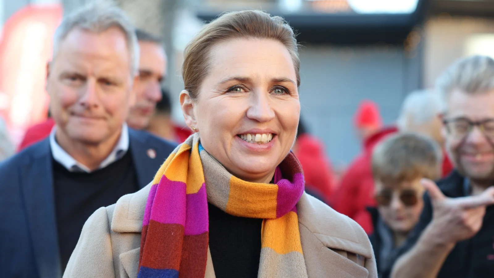Mette Frederiksen: “Det vigtigste er vores børn - og vores demokrati”