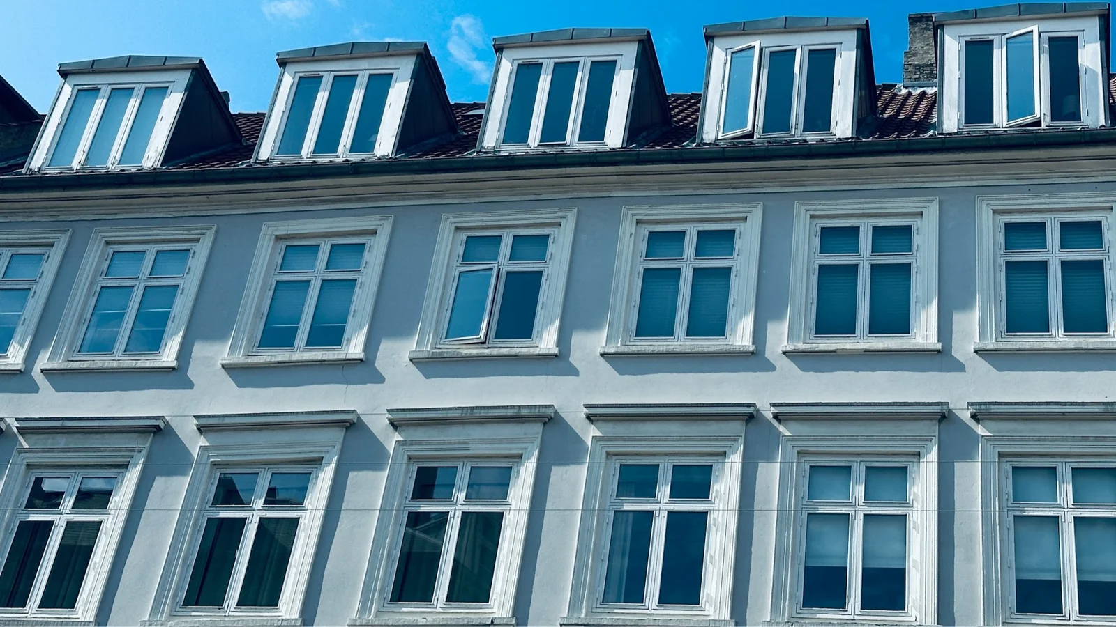 Salgspriserne sætter rekord på alle dele af boligmarkedet