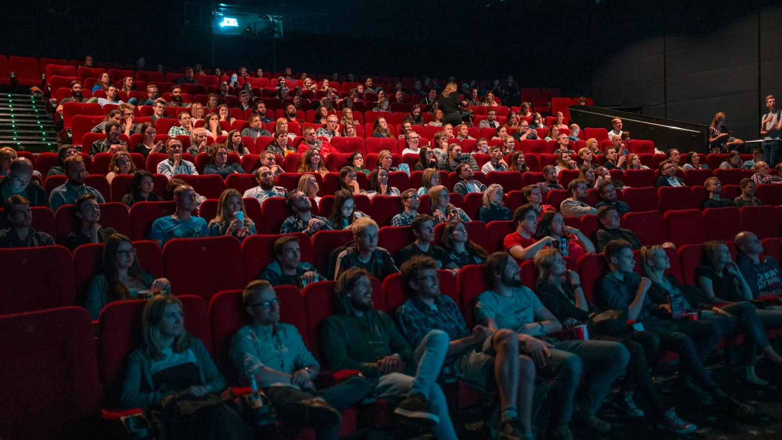 ASK WHY? Docs bytter klasseværelset ud med biografsalen i Svendborg