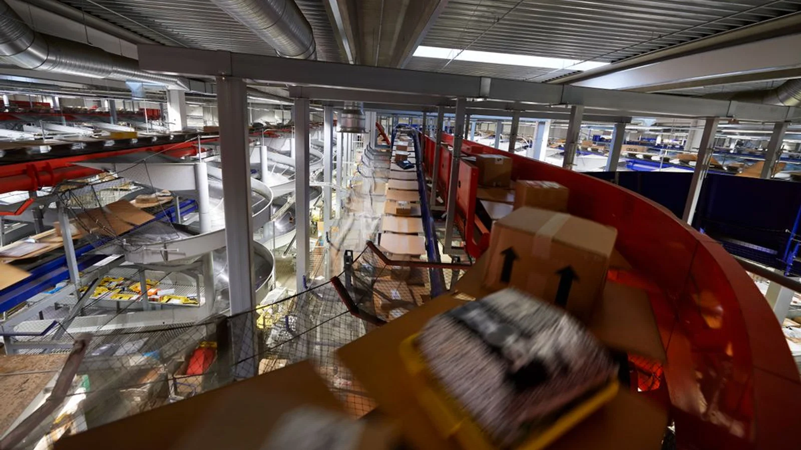 Næste år bliver det billigere for dig at sende pakker med PostNord