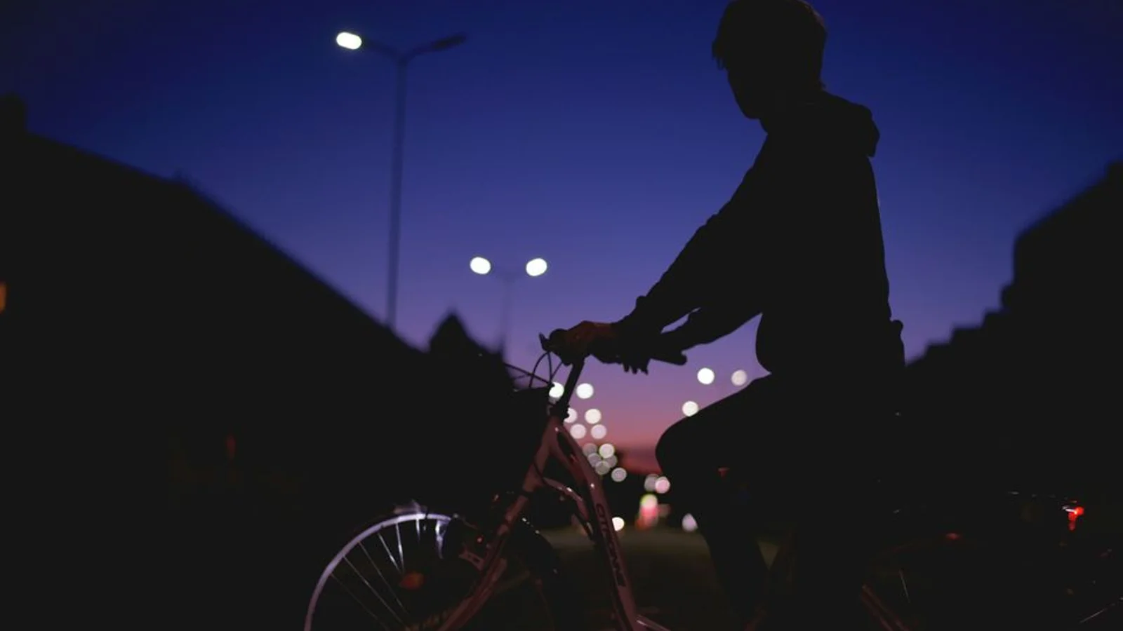 Lys på cyklen: Hver anden kender ikke reglerne