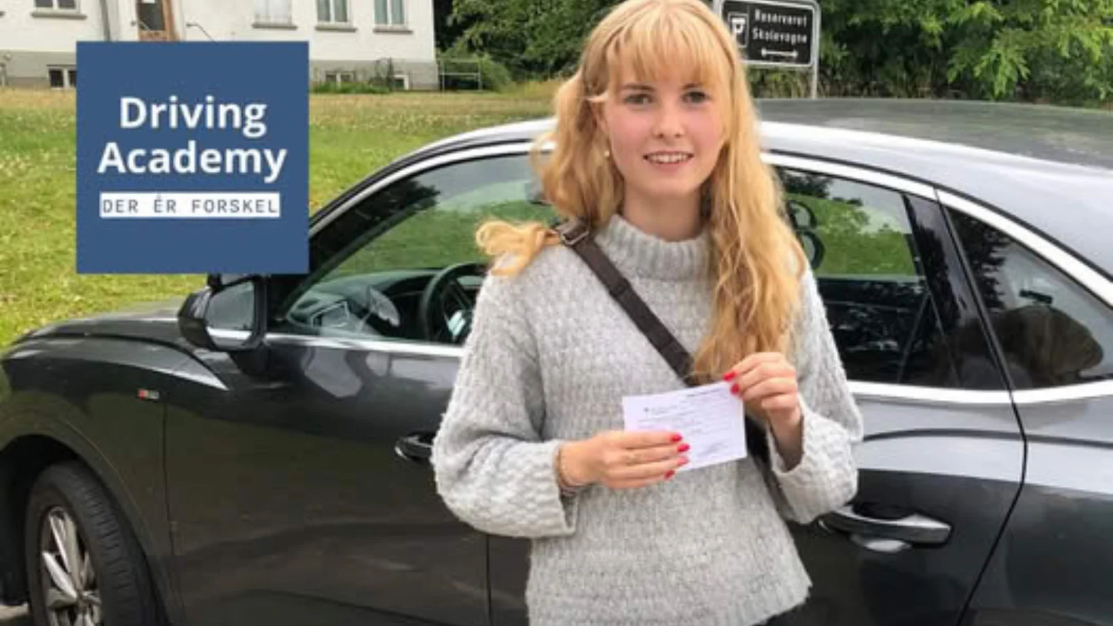 Hos Driving Academy består 9 ud af 10 elever første gang