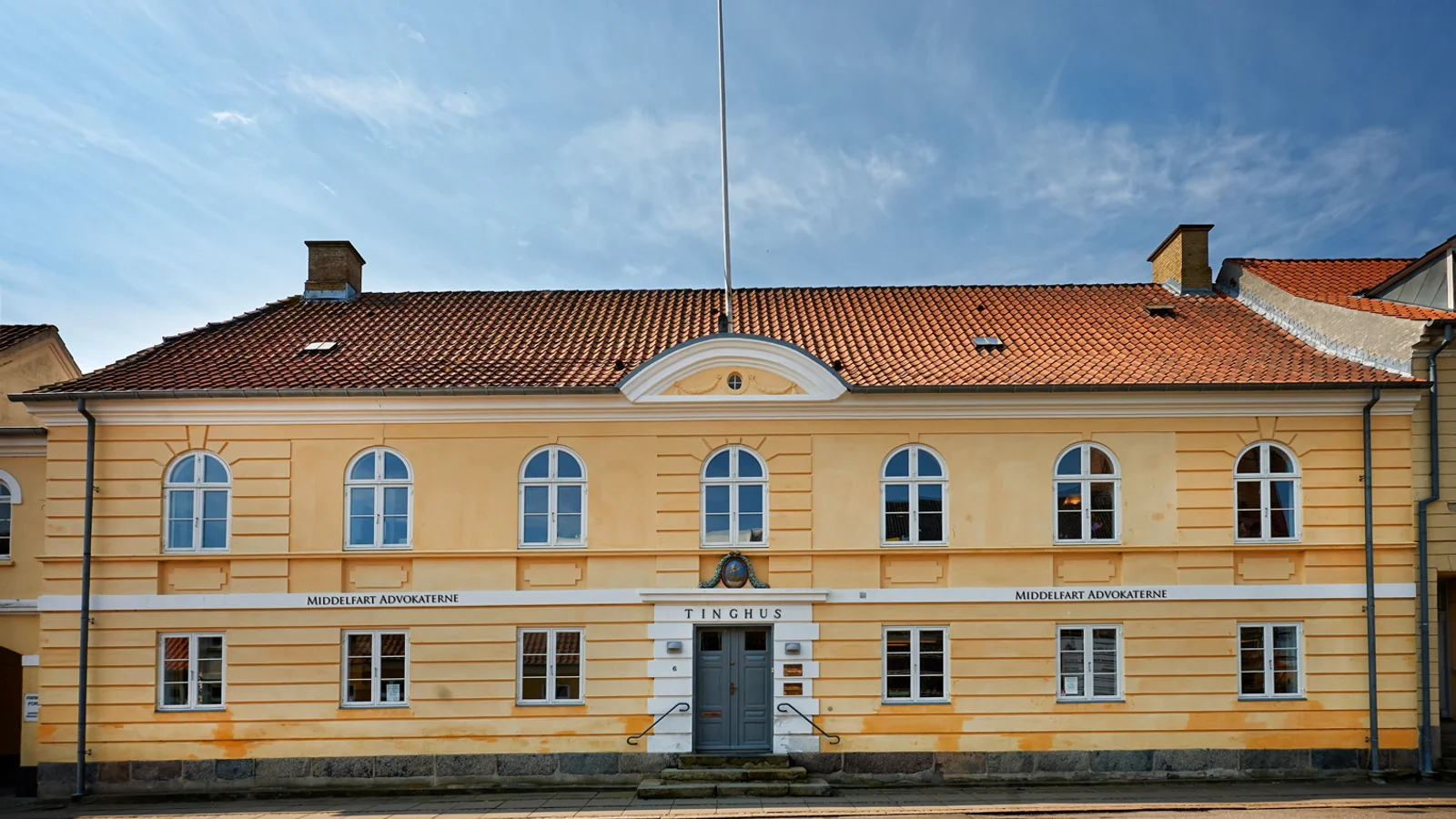 Stor fejring hos Middelfart Advokaterne: Advokattitlen er i hus