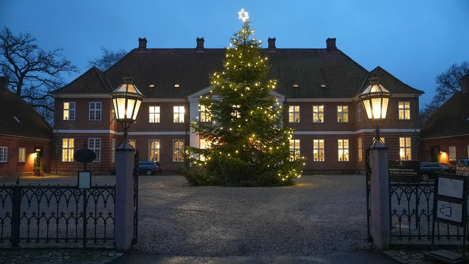 Kom indenfor til jul på Hindsgavl Slot i nyt TV 2-program