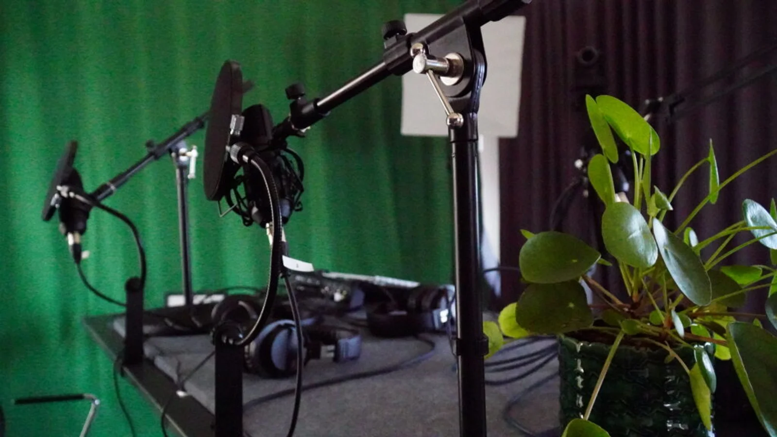 Skab værdi for dine kunder med en podcast – Wecademy hjælper dig hele vejen