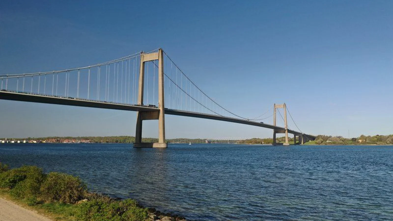 Ny Lillebæltsbro skal have nyt midterautoværn