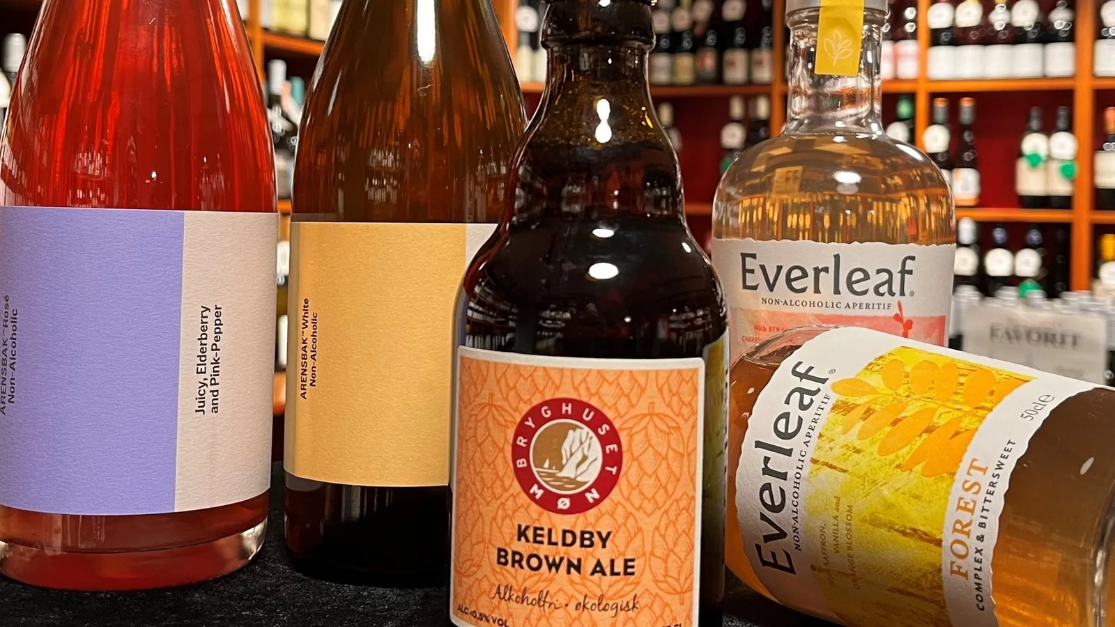Vinspecialisten er lukket i uge 4 – men inden da inviterer de til White January