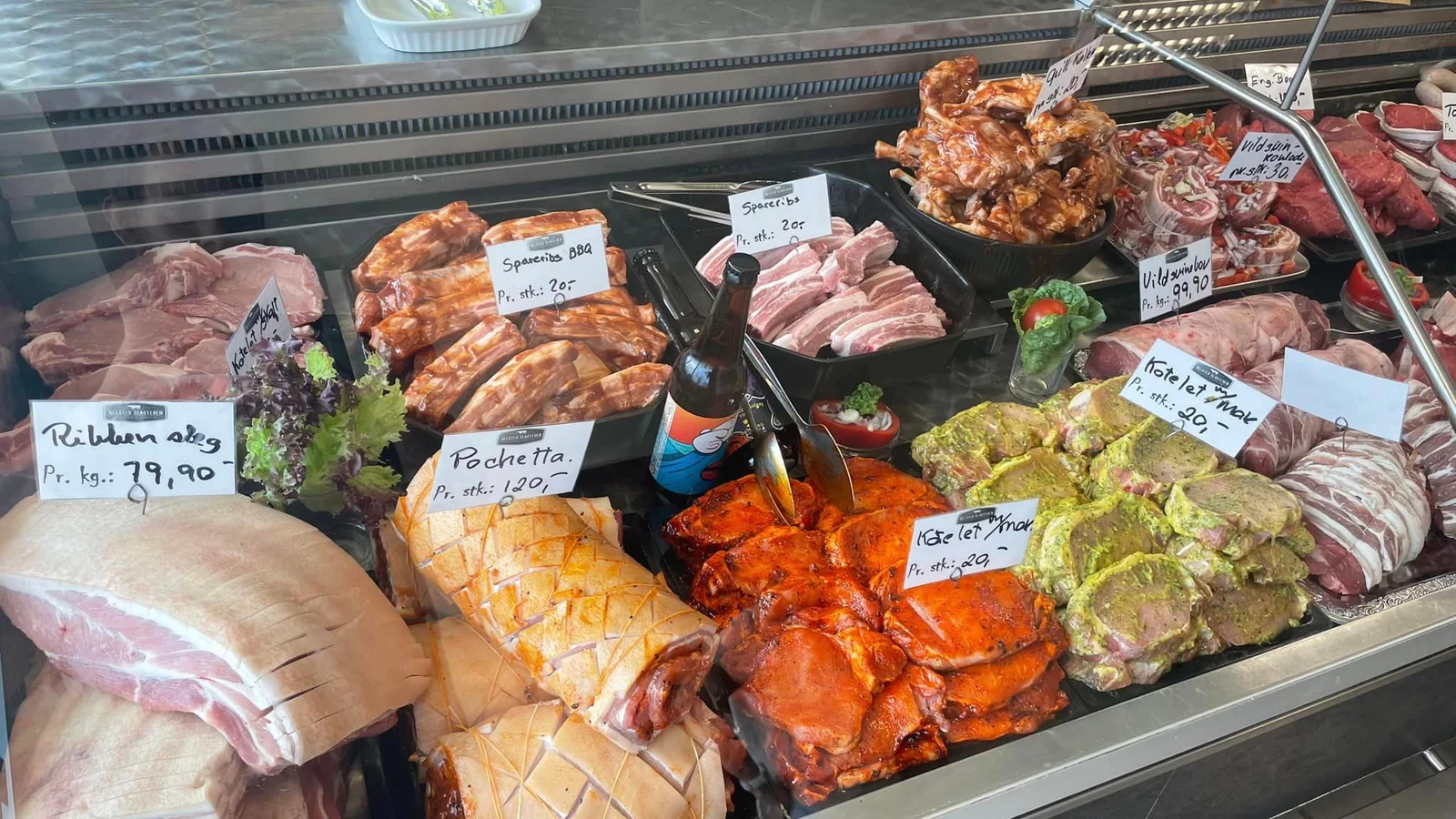 Find kødet til weekendens grillfest hos Gelsted Slagteren