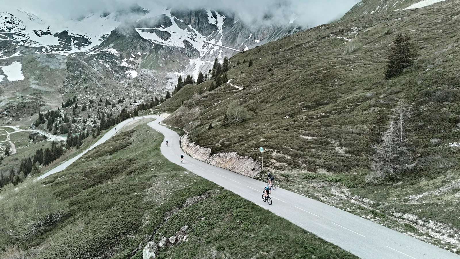 Sara fra Assens har givet sig selv den ultimative udfordring: at cykle de afgørende Tour de France-bjerge