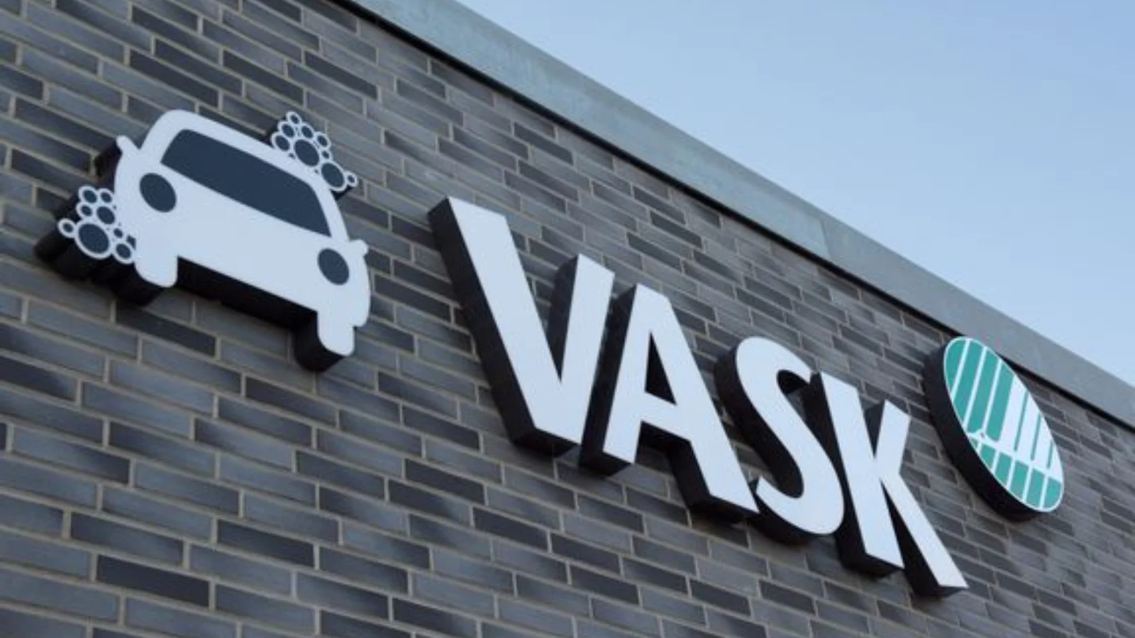 Snart er vaskehal, ladestandere og tankstation klar ved Langeskov