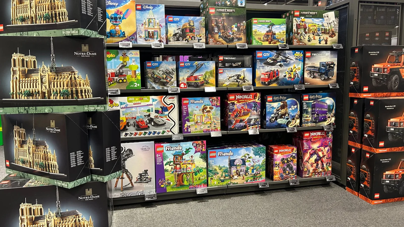 Elgiganten åbner i Nyborg med gigantisk LEGO-udvalg og vilde åbningstilbud