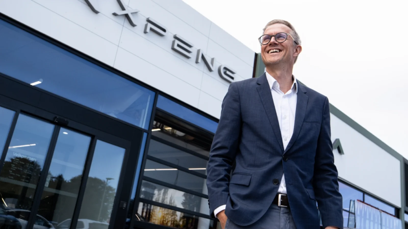 Ejner Hessel udvider forretningen - etablerer sig med afdeling i Odense