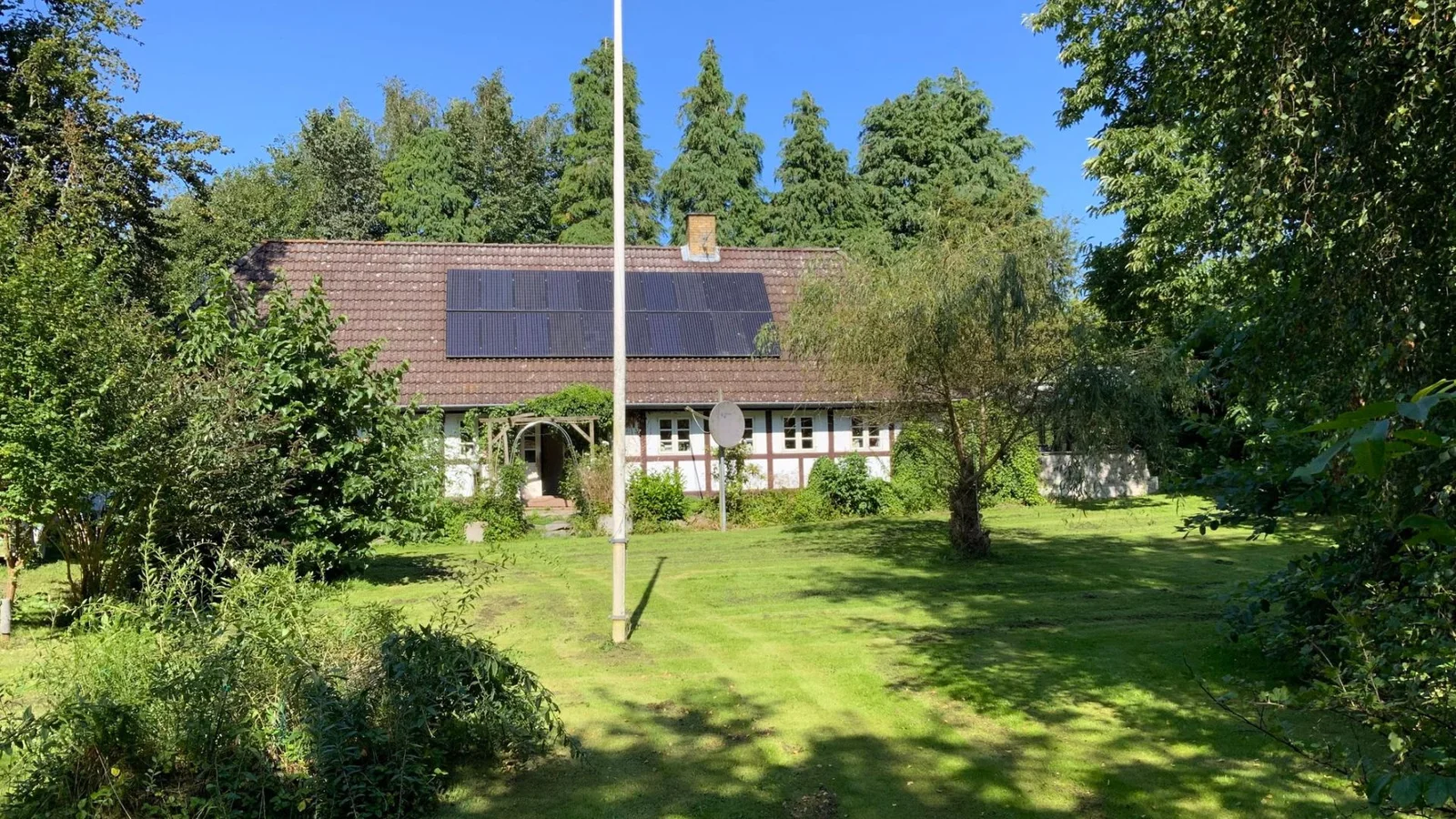 Ugens Bolig: Unik bindingsværksidyl i Vormark