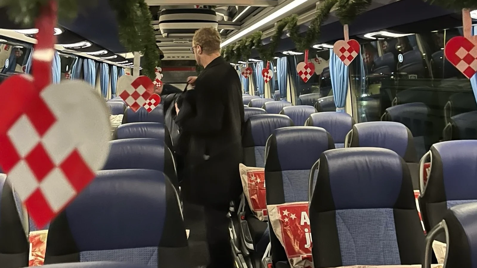 For 8. år  i træk kører SPAR danskerne hjem til jul helt gratis