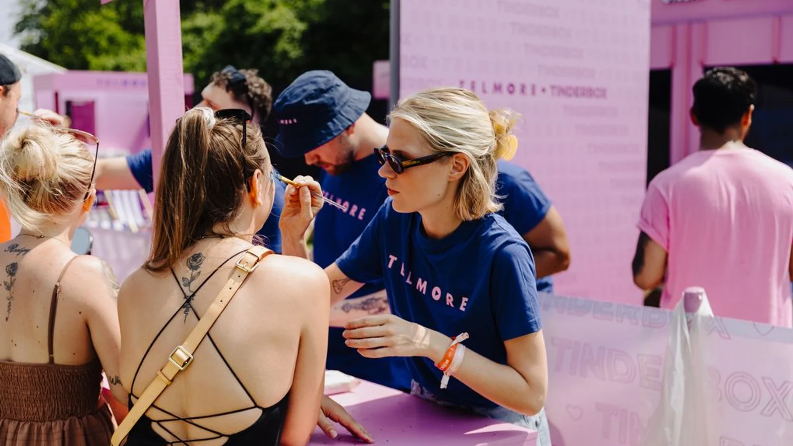 Telmore og Tinderbox udvider partnerskabet: Større musikquiz og mere glimmer til festivalgæsterne