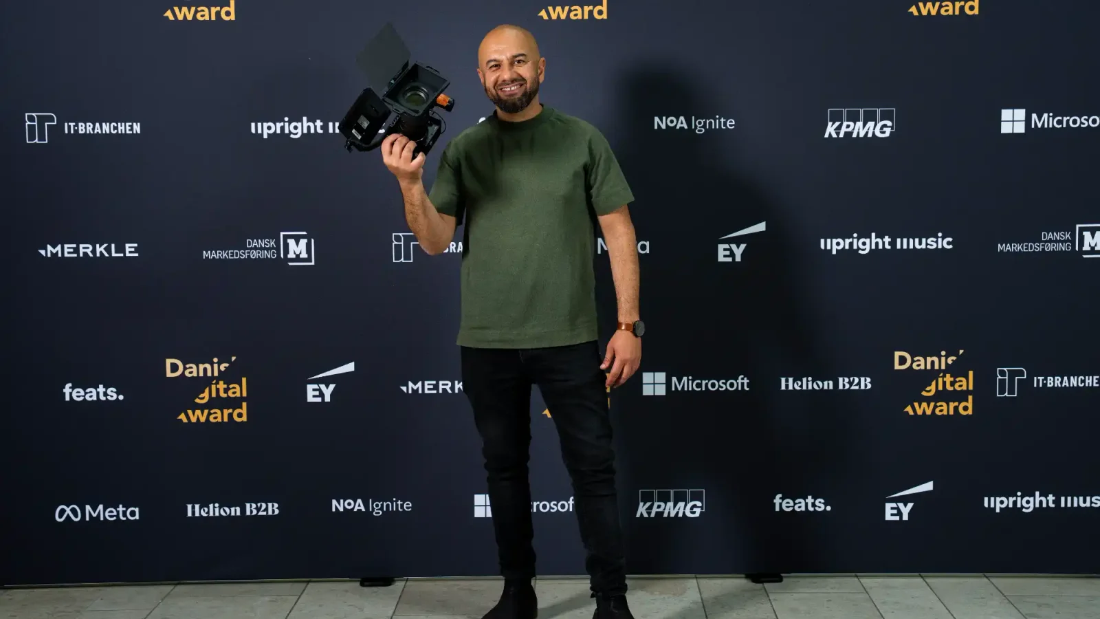 Dansk fotograflandshold klar: Odenseanske Saif Shneyin blandt de udvalgte