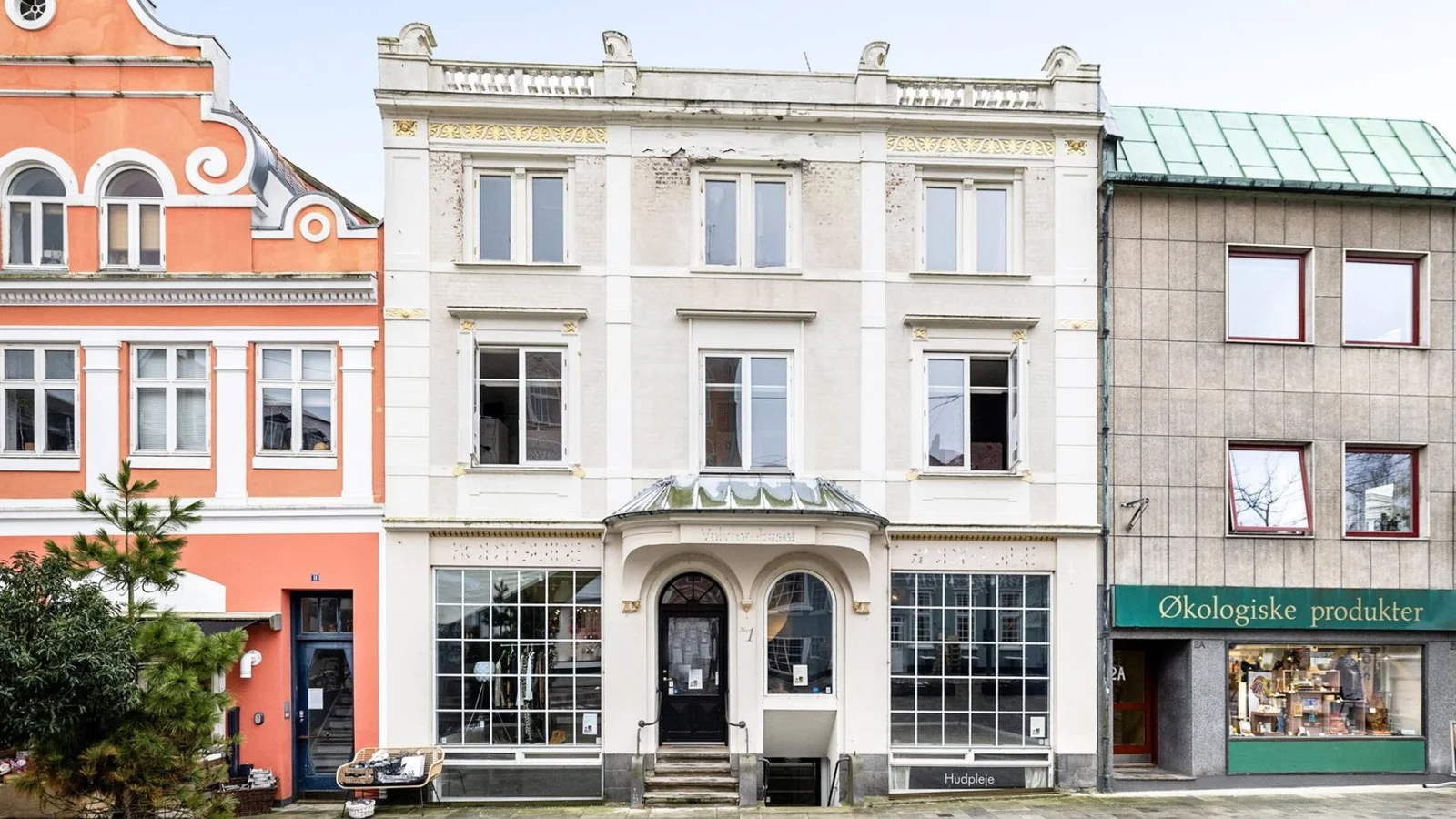 Unik erhvervsejendom til salg hos Meng Bolig & Erhverv