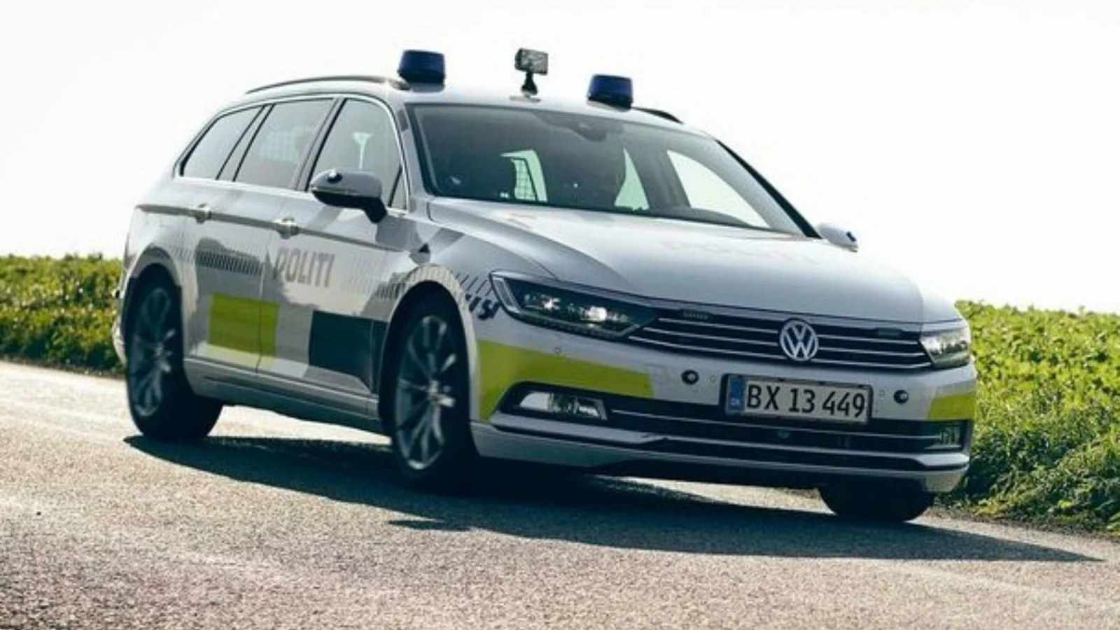 Fyns Politi efterlyser en 24-årig mand efter knivoverfald