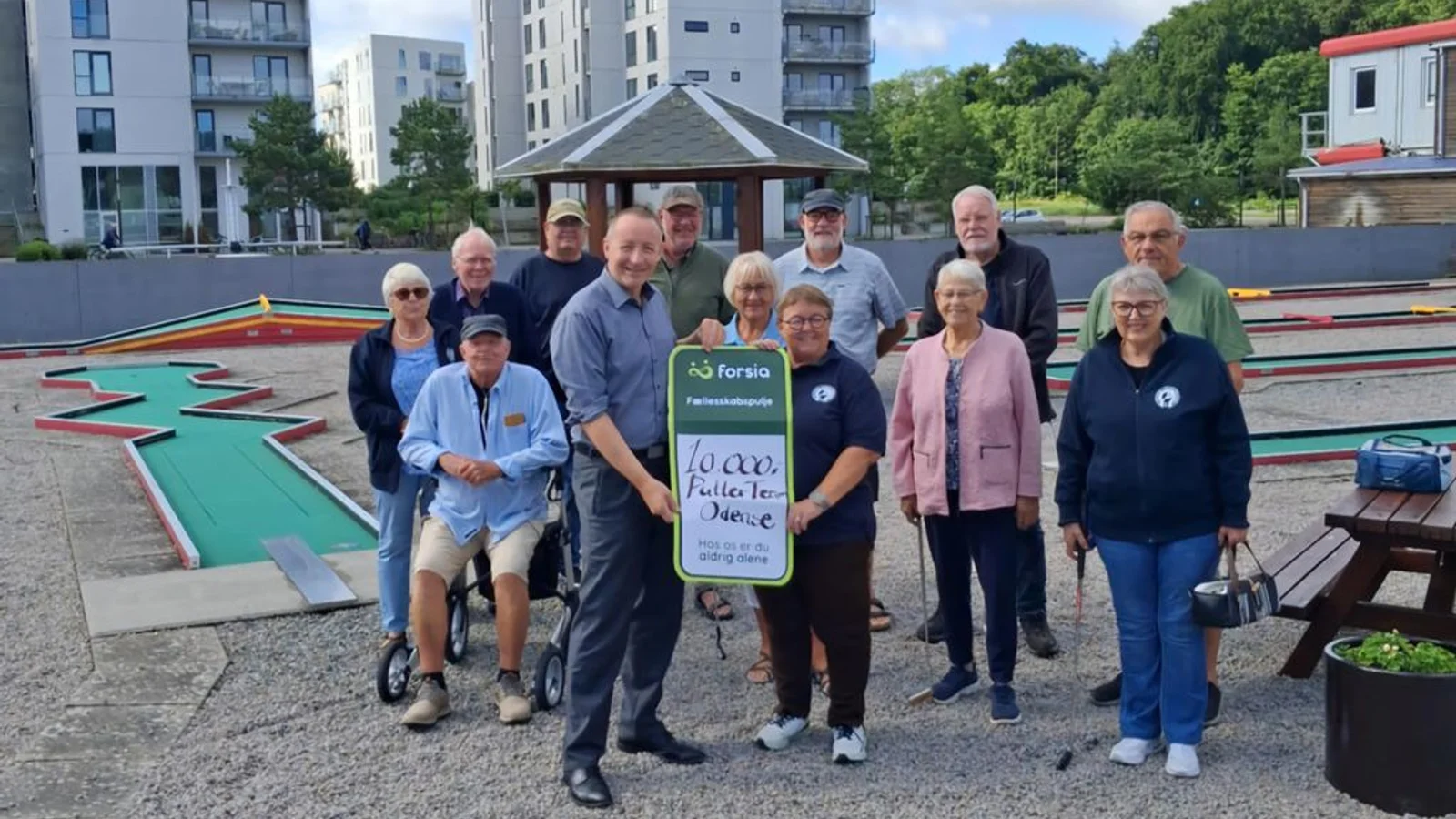Fællesskab og minigolf - Putter Team Odense modtager støtte til seniortur