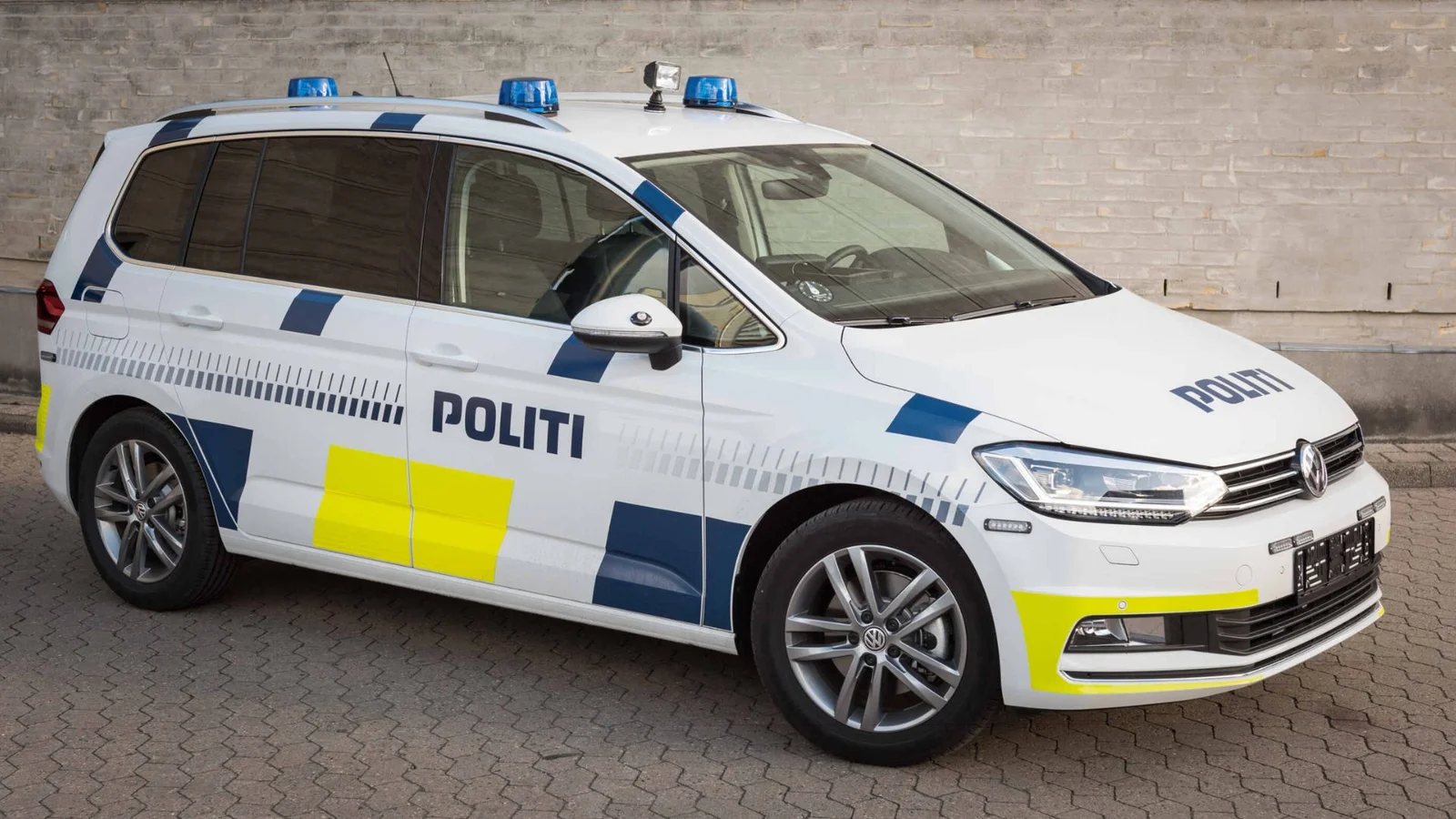 Mand tilbød piger et lift – politiet vil gerne i kontakt med manden