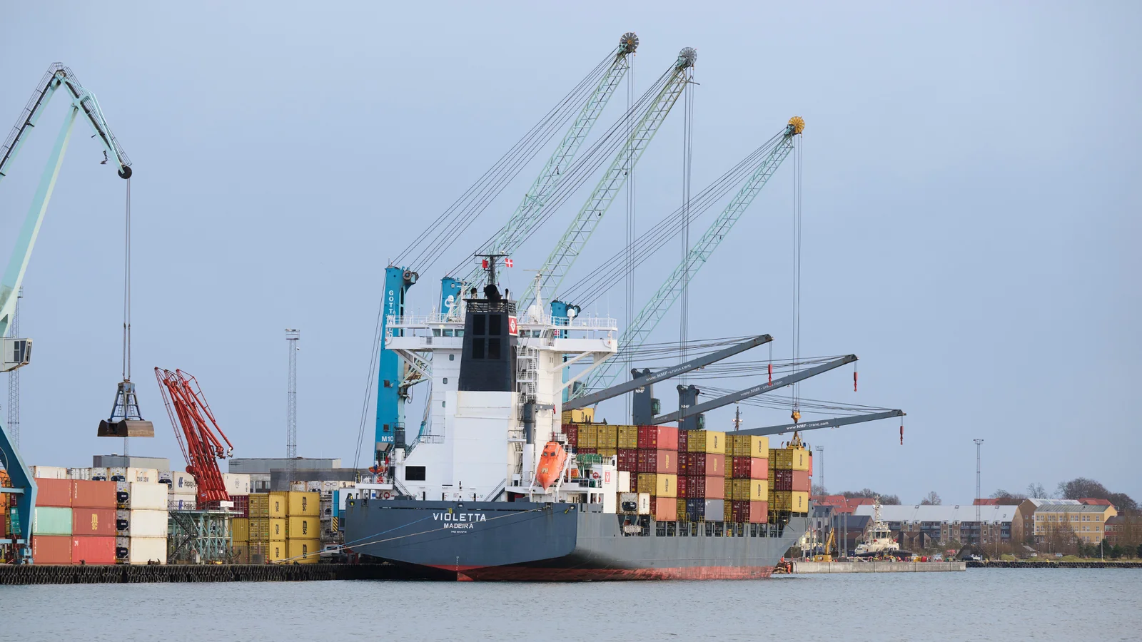 ADP sender landstrømsanlæg på Fredericia Havn i udbud – klar til drift i 2027