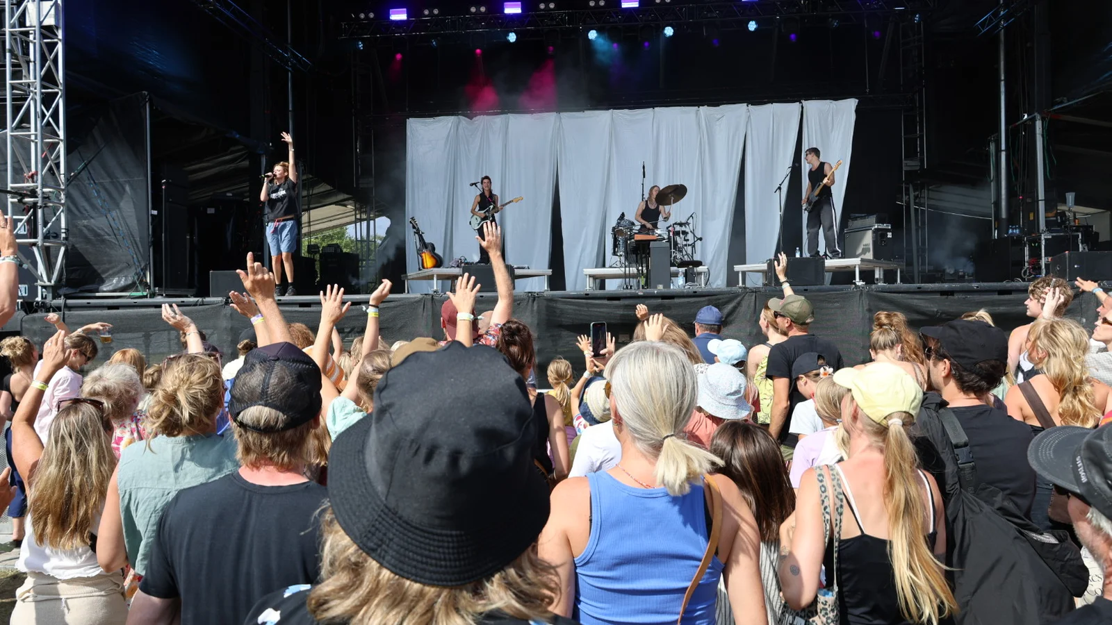 5 nye navne klar til Ø Festival – fra vestjysk rockarv til kompromisløs klubenergi