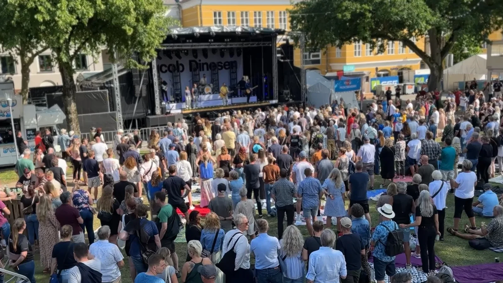 Hansted Live er i fuld gang – og du kan få blomsterne med hjem på søndag