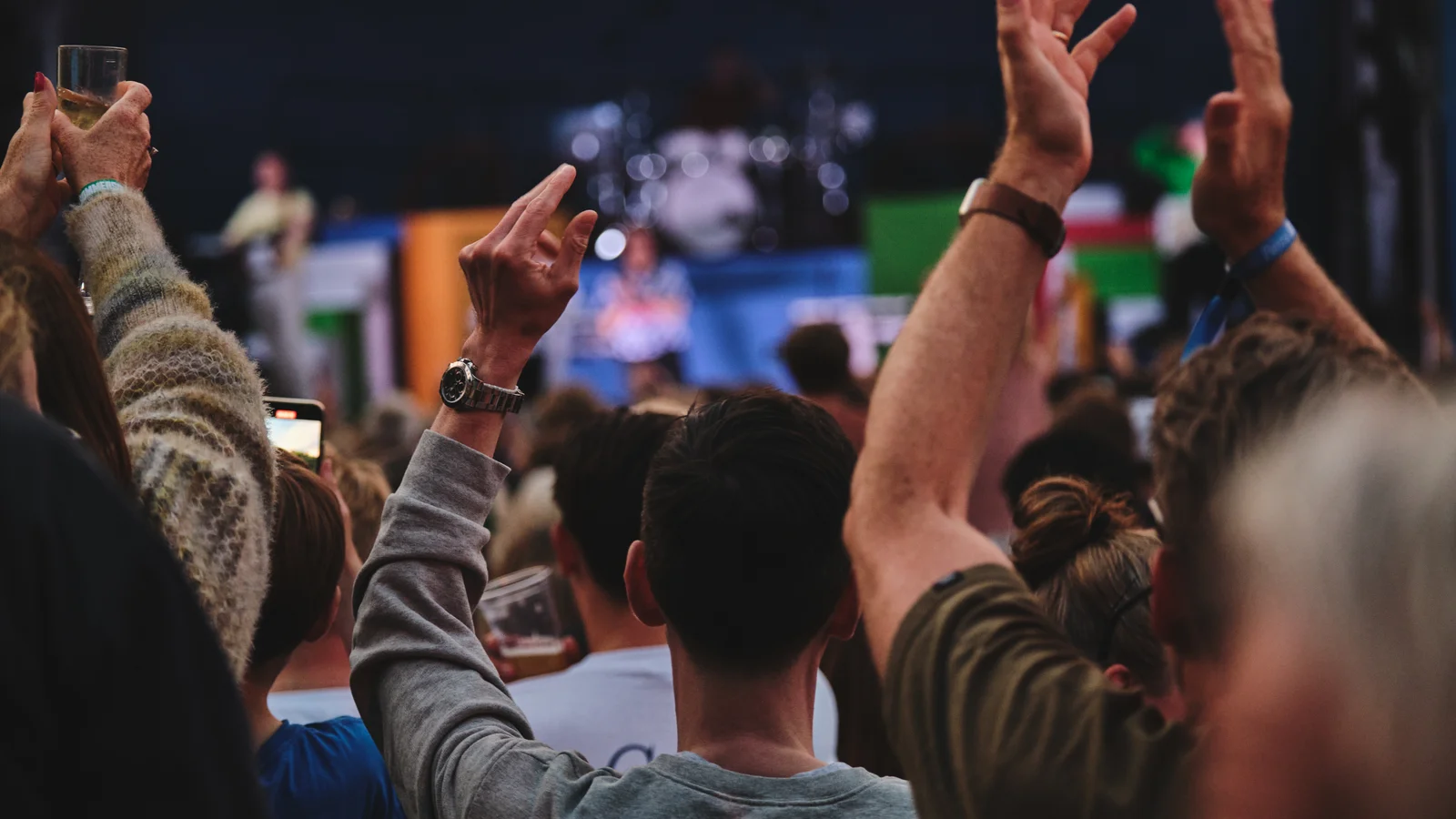 Funklende stjerneskud og lokale stemmer til Ø Festival