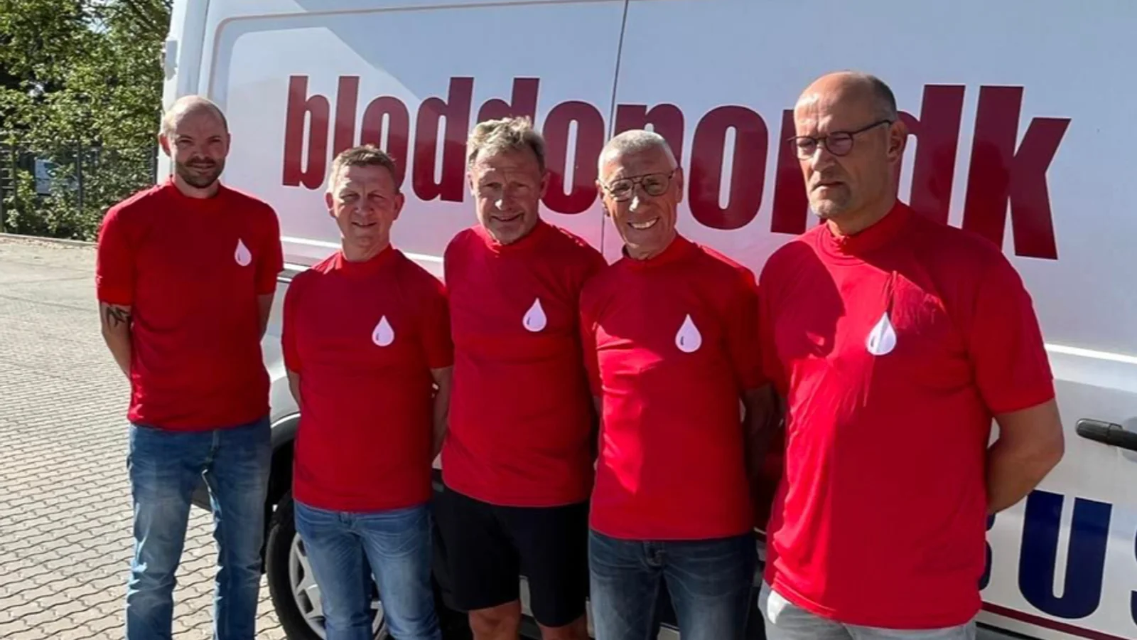 Cykelhold hjælper Bloddonorerne Odense med at skaffe bloddonorer