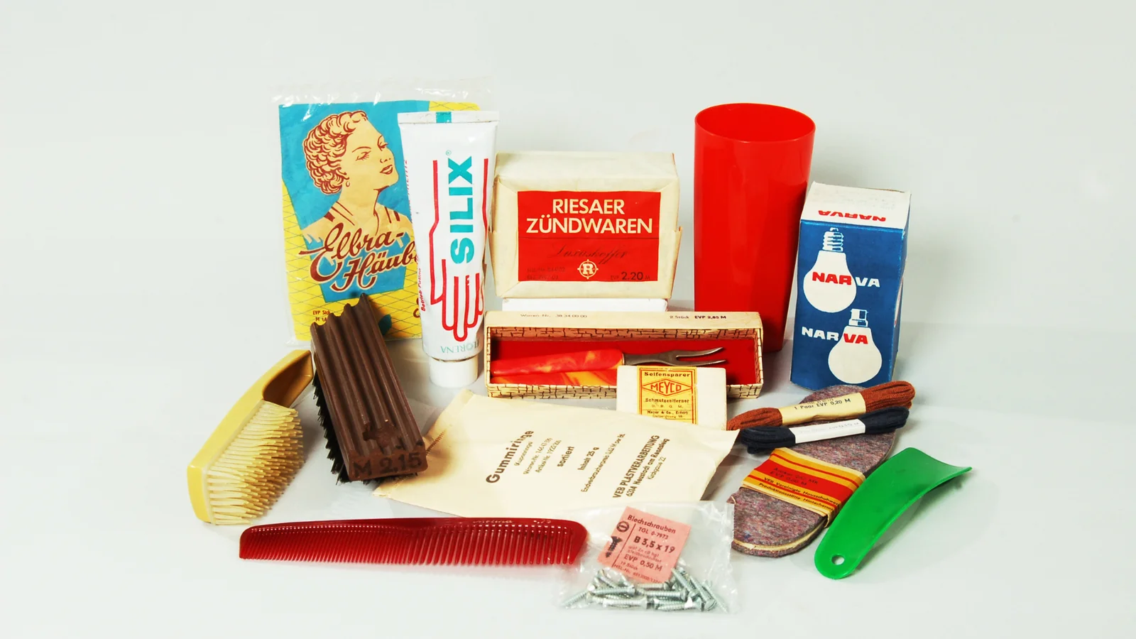 Ny udstilling på Langelands Museum: Engang var plast det nye vidundermateriale