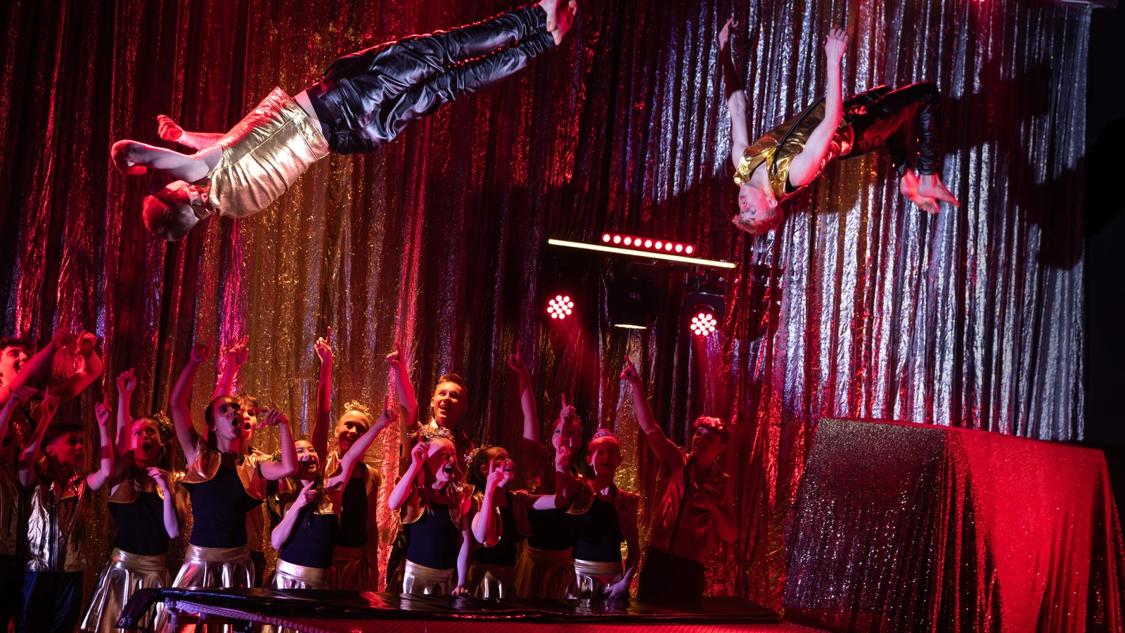 Flying Superkids kommer snart til Frederikshavn med et nyt show med en særlig betydning