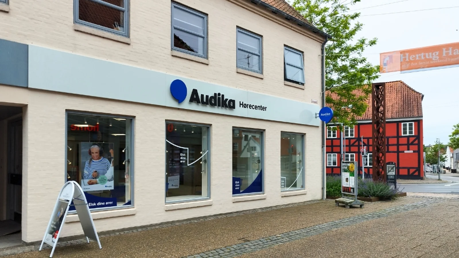 Dansk HøreCenter Haderslev bliver til Audika