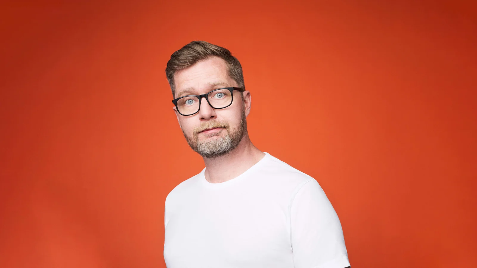 Lasse Rimmer og hans nye soloshow besøger Herning til foråret