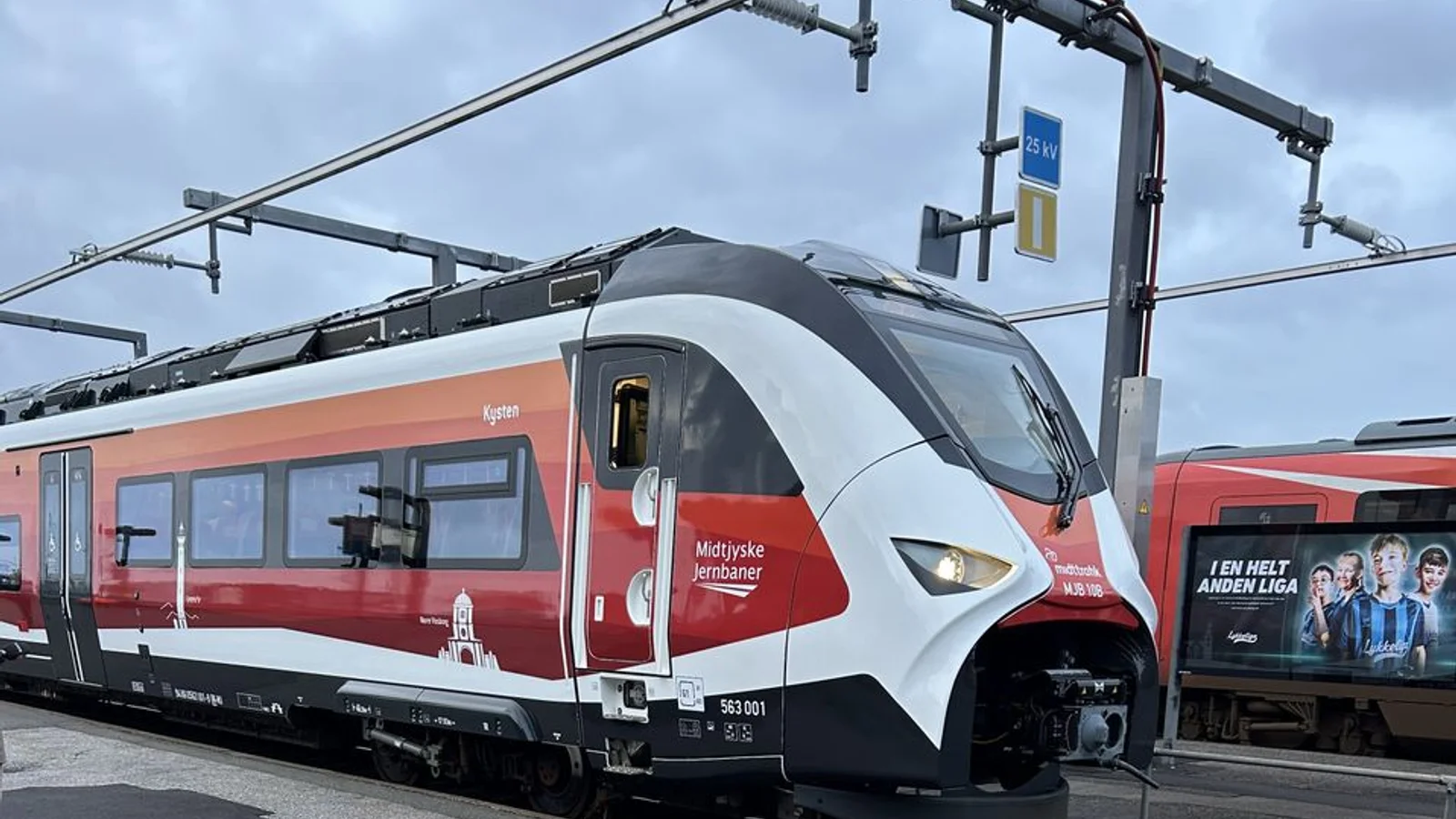 Nu ruller batteritog ud på det statslige jernbanenet