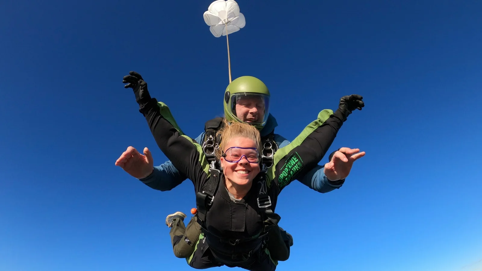 Dropzone Denmark lancerer et nyt filantropisk koncept: Ønskespring